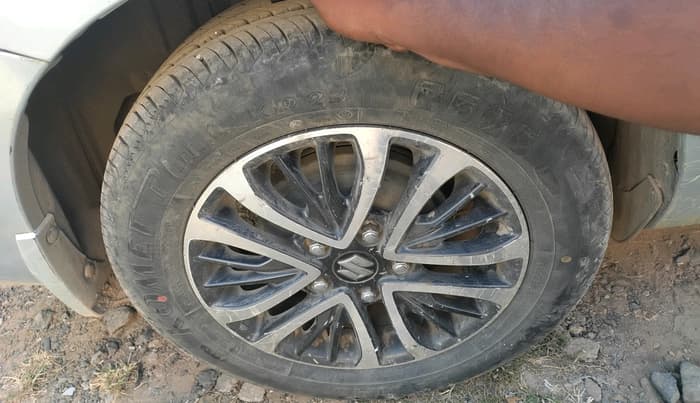 2022 Maruti Ertiga ZXI (O) CNG, CNG, Manual, 1,14,258 km, tyre