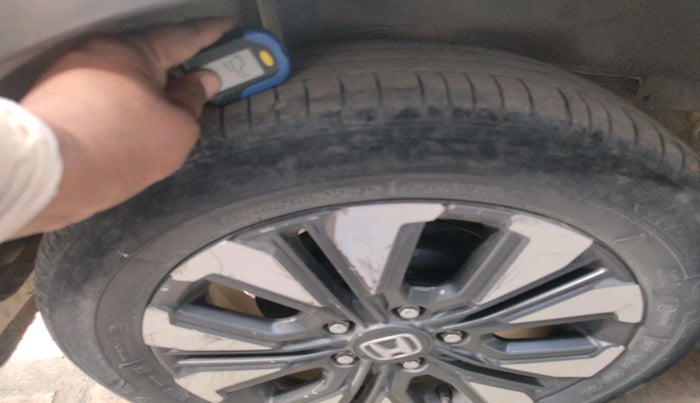 2021 Honda WR-V 1.5L I-DTEC SV MT, Diesel, Manual, 39,157 km, tyre