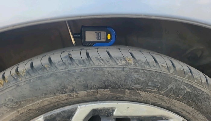 2011 Toyota Etios G, CNG, Manual, 1,19,148 km, tyre