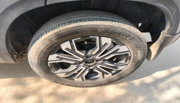 2023 Renault Kiger RXZ MT, Petrol, Manual, 21,091 km, tyre