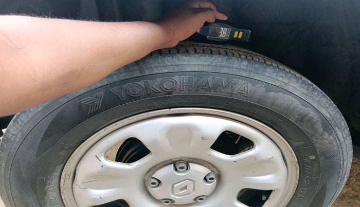 2014 Renault Duster 85 PS RXL PLUS DIESEL, Diesel, Manual, 1,00,902 km, tyre