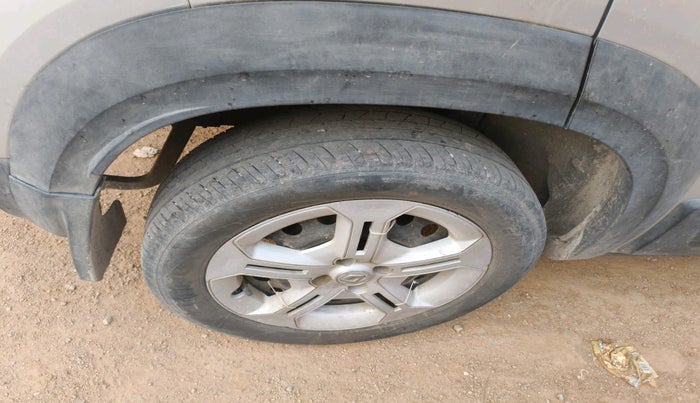 2022 Renault Kiger RXE MT, Petrol, Manual, 28,086 km, tyre