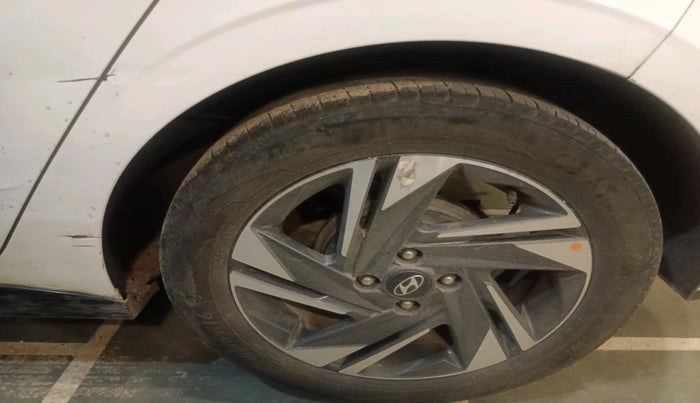 2021 Hyundai NEW I20 ASTA (O) 1.2 MT, Petrol, Manual, 82,388 km, tyre