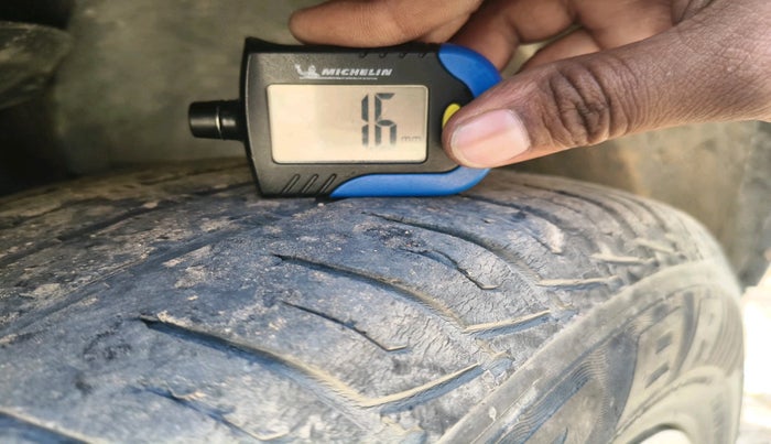 2019 Renault Duster 85 PS RXS MT DIESEL, Diesel, Manual, 18,900 km, tyre