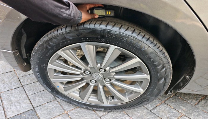 2020 Maruti Ciaz ALPHA  AT 1.5 SHVS PETROL, Petrol, Automatic, 60,645 km, tyre