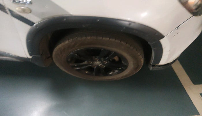 2018 Maruti Vitara Brezza ZDI, Diesel, Manual, 1,27,554 km, tyre