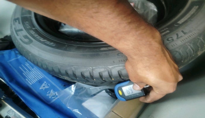 2014 Honda City 1.5L I-DTEC SV, Diesel, Manual, 61,272 km, tyre