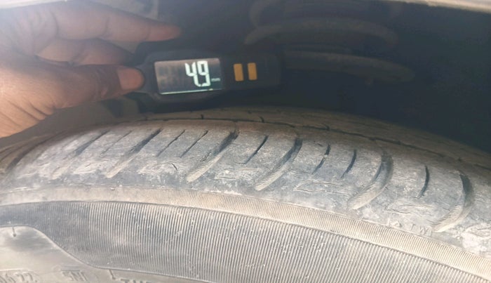 2019 Maruti Ciaz ALPHA  AT 1.5 SHVS PETROL, Petrol, Automatic, 56,815 km, tyre