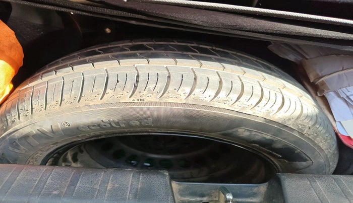 2020 Toyota Glanza G CVT, Petrol, Automatic, 72,529 km, tyre