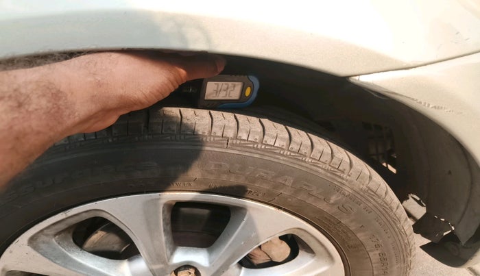 2014 Ford Classic 1.4 TITANIUM DIESEL, Diesel, Manual, 2,42,160 km, tyre