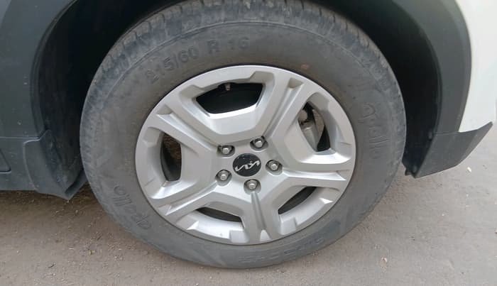 2023 KIA SONET HTK PLUS 1.2, Petrol, Manual, 27,199 km, tyre