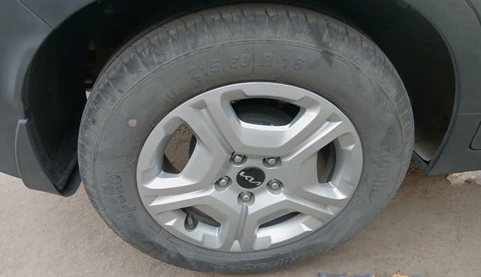 2023 KIA SONET HTK PLUS 1.2, Petrol, Manual, 27,199 km, tyre