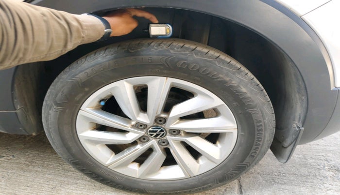 2022 Volkswagen TAIGUN HIGHLINE 1.0 TSI AT, Petrol, Automatic, 53,715 km, tyre