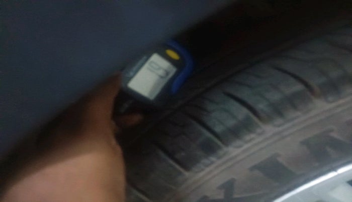 2023 Renault TRIBER RXL MT, Petrol, Manual, 1,01,329 km, tyre