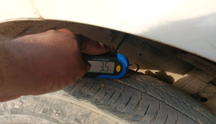 2012 Maruti Swift Dzire VXI, Petrol, Manual, 1,04,803 km, tyre