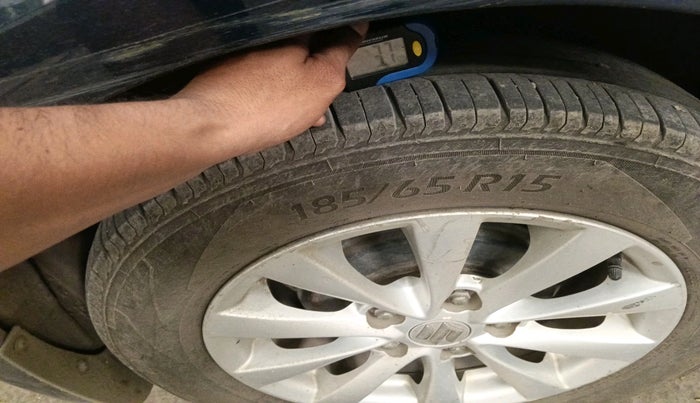 2014 Maruti Ertiga VXI CNG, CNG, Manual, 1,35,337 km, tyre
