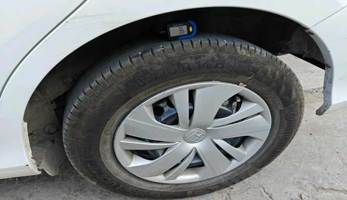 2019 Honda Amaze 1.5L I-DTEC S, Diesel, Manual, 2,42,726 km, tyre