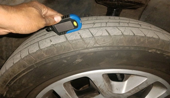 2017 Renault Duster 85 PS RXL DIESEL, Diesel, Manual, 93,236 km, tyre