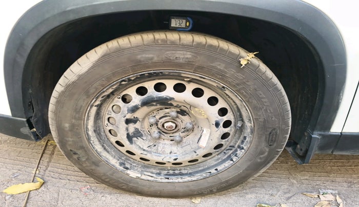 2021 MG HECTOR SHARP HYBRID 1.5 PETROL, Petrol, Manual, 49,102 km, tyre