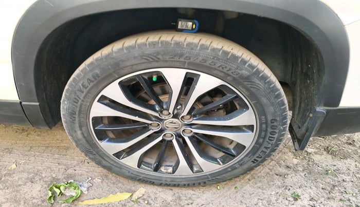 2021 MG HECTOR SHARP HYBRID 1.5 PETROL, Petrol, Manual, 49,102 km, tyre