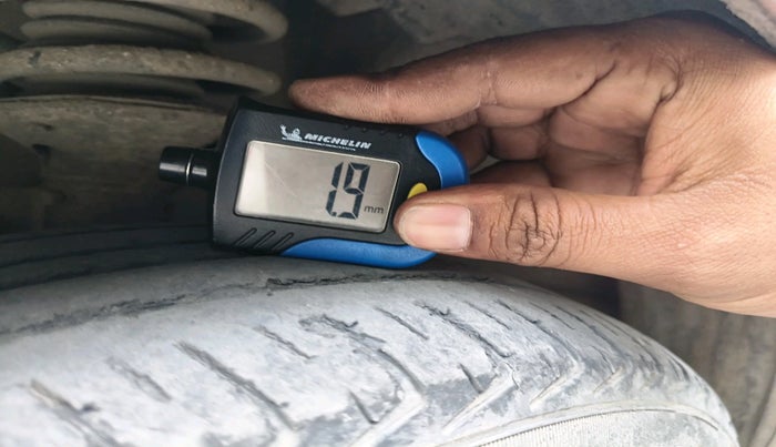 2019 Maruti New Wagon-R LXI CNG 1.0, CNG, Manual, 1,52,164 km, tyre