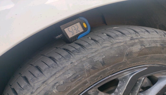 2021 Hyundai GRAND I10 NIOS SPORTZ AMT 1.2 KAPPA VTVT, Petrol, Automatic, 53,195 km, tyre