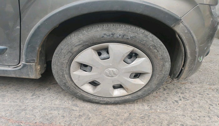 2022 Maruti New Wagon-R VXI CNG 1.0, CNG, Manual, 22,438 km, tyre