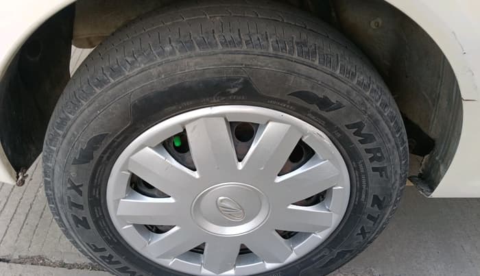 2011 Mahindra Verito 1.5 D4 BS III, Diesel, Manual, 1,13,804 km, tyre