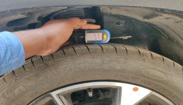 2023 Tata PUNCH CREATIVE  1.2 RTN DUAL TONE, Petrol, Manual, 20,691 km, tyre