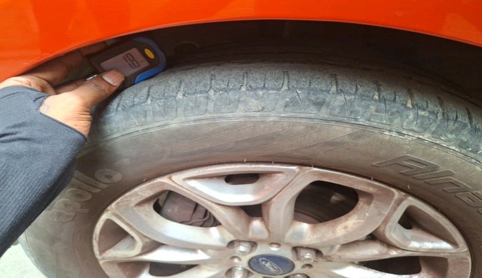 2015 Ford Ecosport TITANIUM 1.5L PETROL AT, Petrol, Automatic, 81,862 km, tyre