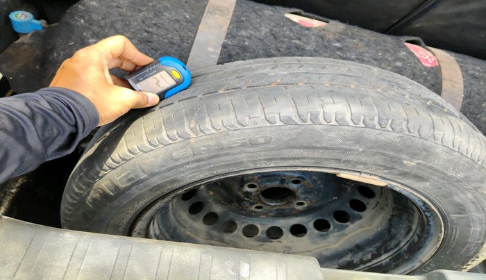 2020 Maruti Baleno DELTA PETROL 1.2, CNG, Manual, 85,375 km, tyre