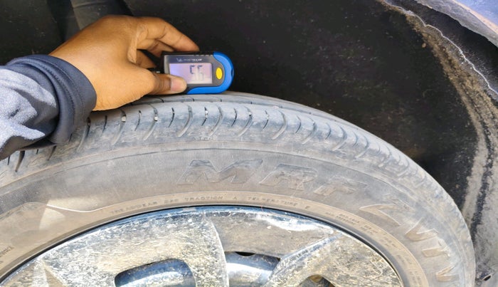 2020 Maruti Baleno DELTA PETROL 1.2, CNG, Manual, 85,375 km, tyre