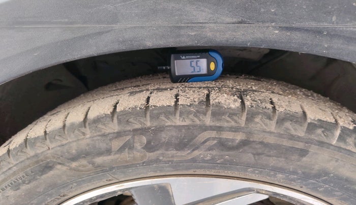 2019 Hyundai Creta SX AT 1.6 PETROL, CNG, Automatic, 85,571 km, tyre