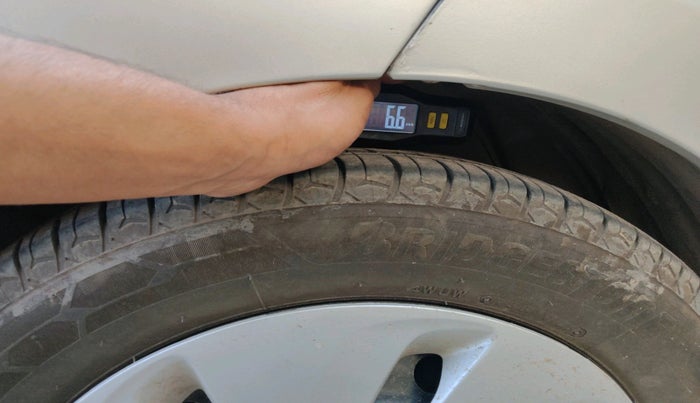 2017 Maruti Celerio VXI, Petrol, Manual, 56,479 km, tyre