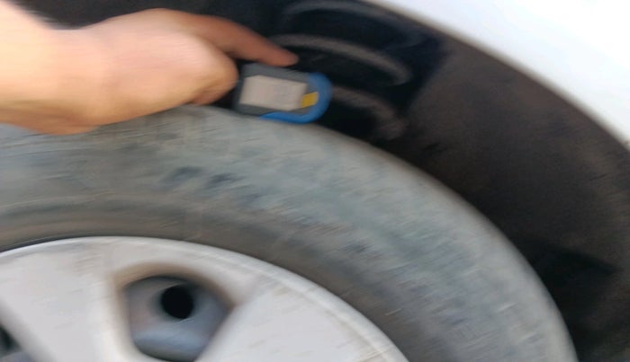 2012 Maruti Ritz VDI, Diesel, Manual, 1,09,602 km, tyre