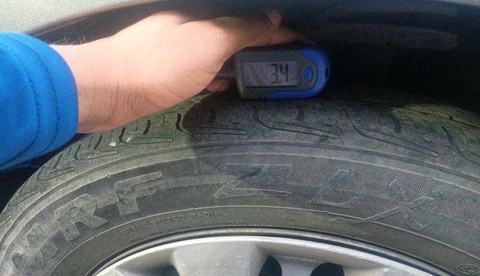 2017 Maruti Swift LDI (O), Diesel, Manual, 1,18,969 km, tyre