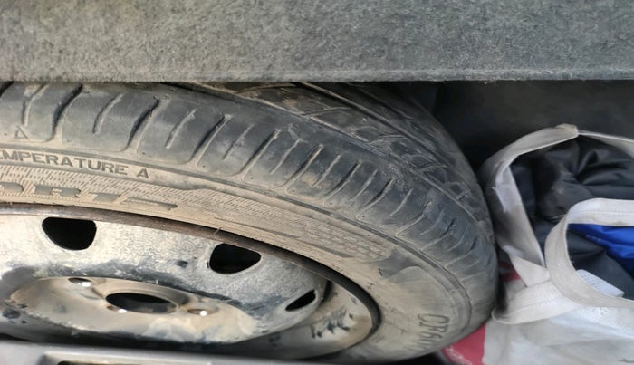 2012 Maruti Alto K10 VXI, CNG, Manual, 1,20,848 km, tyre