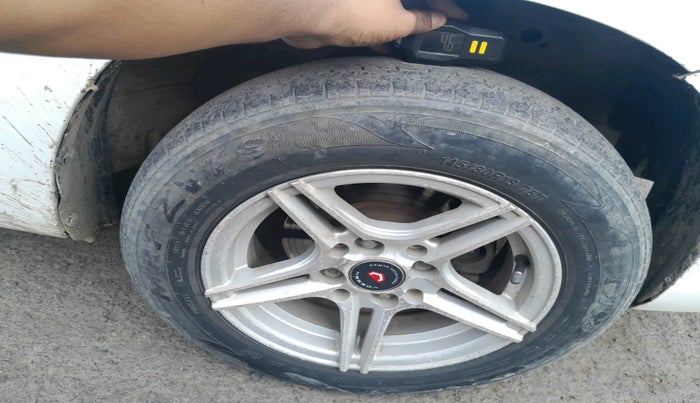 2016 Maruti Wagon R 1.0 LXI, CNG, Manual, 1,14,920 km, tyre