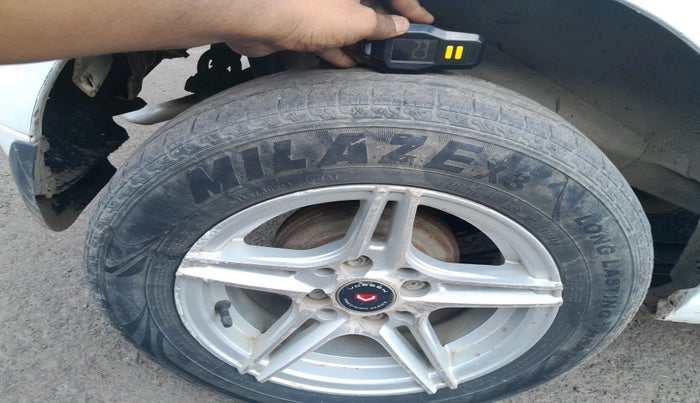 2016 Maruti Wagon R 1.0 LXI, CNG, Manual, 1,14,920 km, tyre