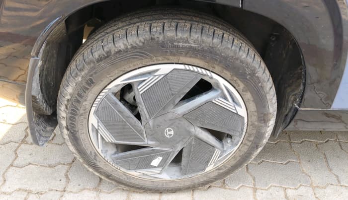 2025 Tata Curvv EV Empowered Plus A 55, Electric, Automatic, 15,209 km, tyre