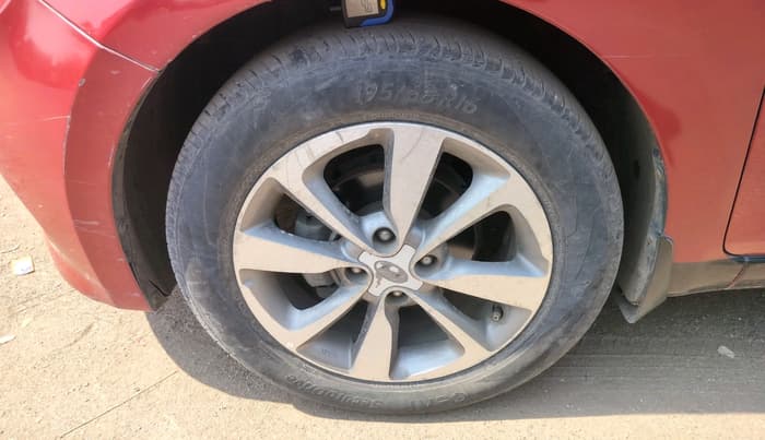 2016 Hyundai Elite i20 ASTA 1.4 CRDI, Diesel, Manual, 1,07,863 km, tyre