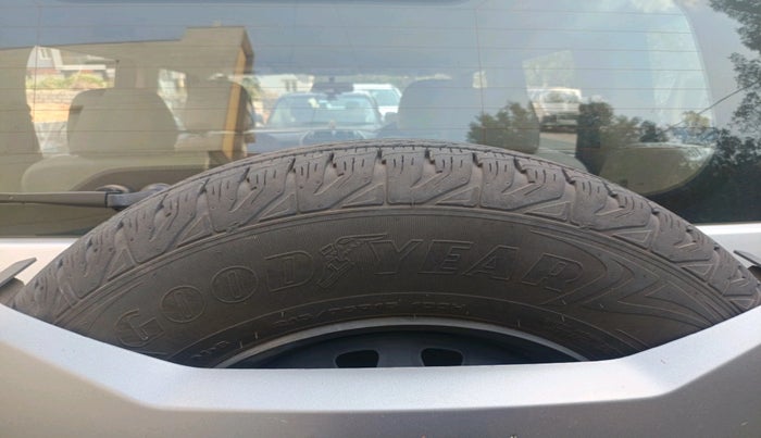 2023 Mahindra BOLERO NEO N 10 (O), Diesel, Manual, 47,131 km, tyre