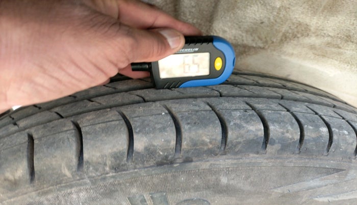 2021 Maruti S PRESSO VXI CNG, CNG, Manual, 64,079 km, tyre