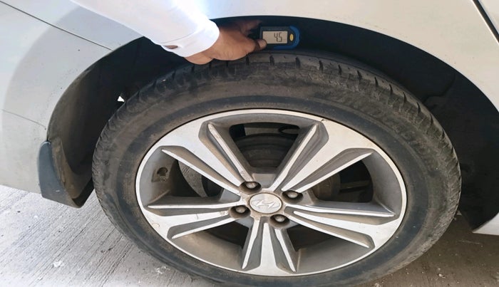 2017 Hyundai Verna 1.6 VTVT SX, Petrol, Manual, 54,231 km, tyre