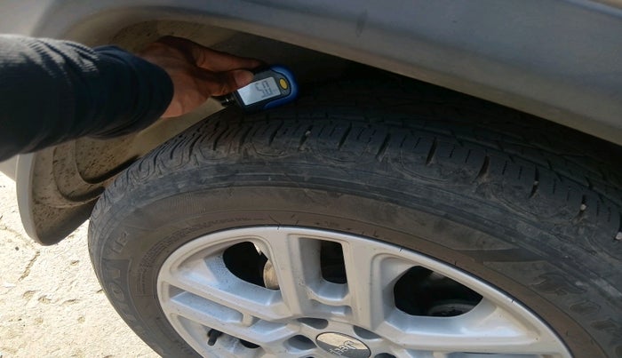 2018 Jeep Compass LIMITED 2.0 DIESEL, Diesel, Manual, 1,16,408 km, tyre