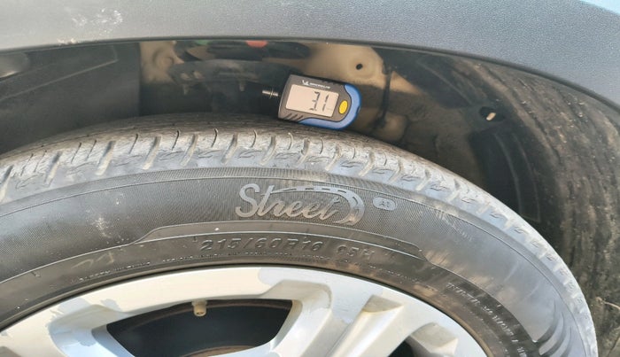 2022 KIA SONET HTK PLUS 1.5, Diesel, Manual, 46,400 km, tyre