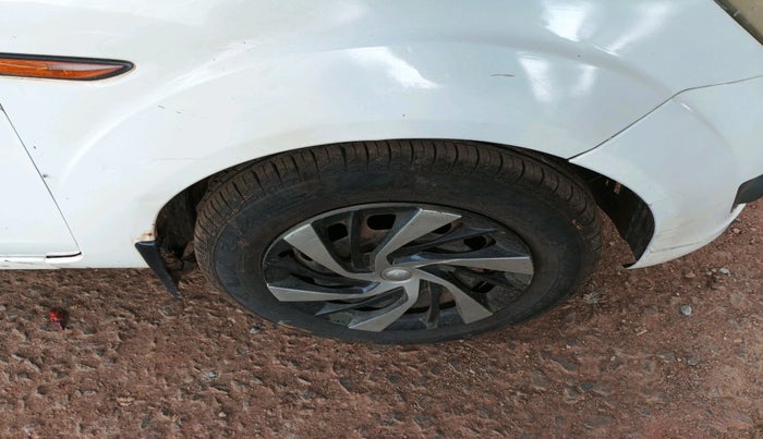 2011 Ford Figo EXI 1.4 DIESEL, Diesel, Manual, 1,58,225 km, tyre