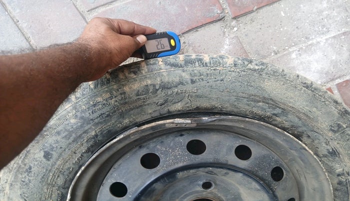 2024 Maruti Swift VXI, Petrol, Manual, 26,945 km, tyre