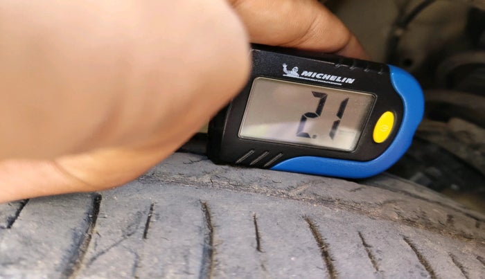 2017 Hyundai Grand i10 MAGNA 1.2 KAPPA VTVT, Petrol, Manual, 1,58,085 km, tyre