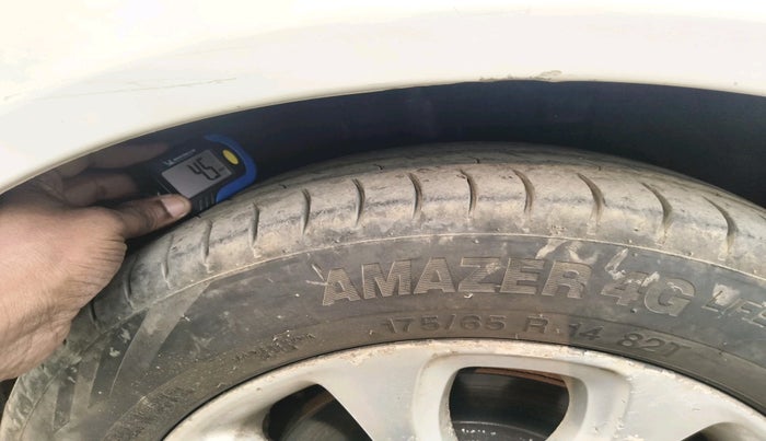 2013 Ford Classic 1.4 TITANIUM DIESEL, Diesel, Manual, 1,04,395 km, tyre